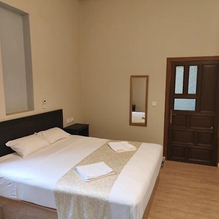 Royal Point Arugambay Hotel Arugam Bay Exterior photo