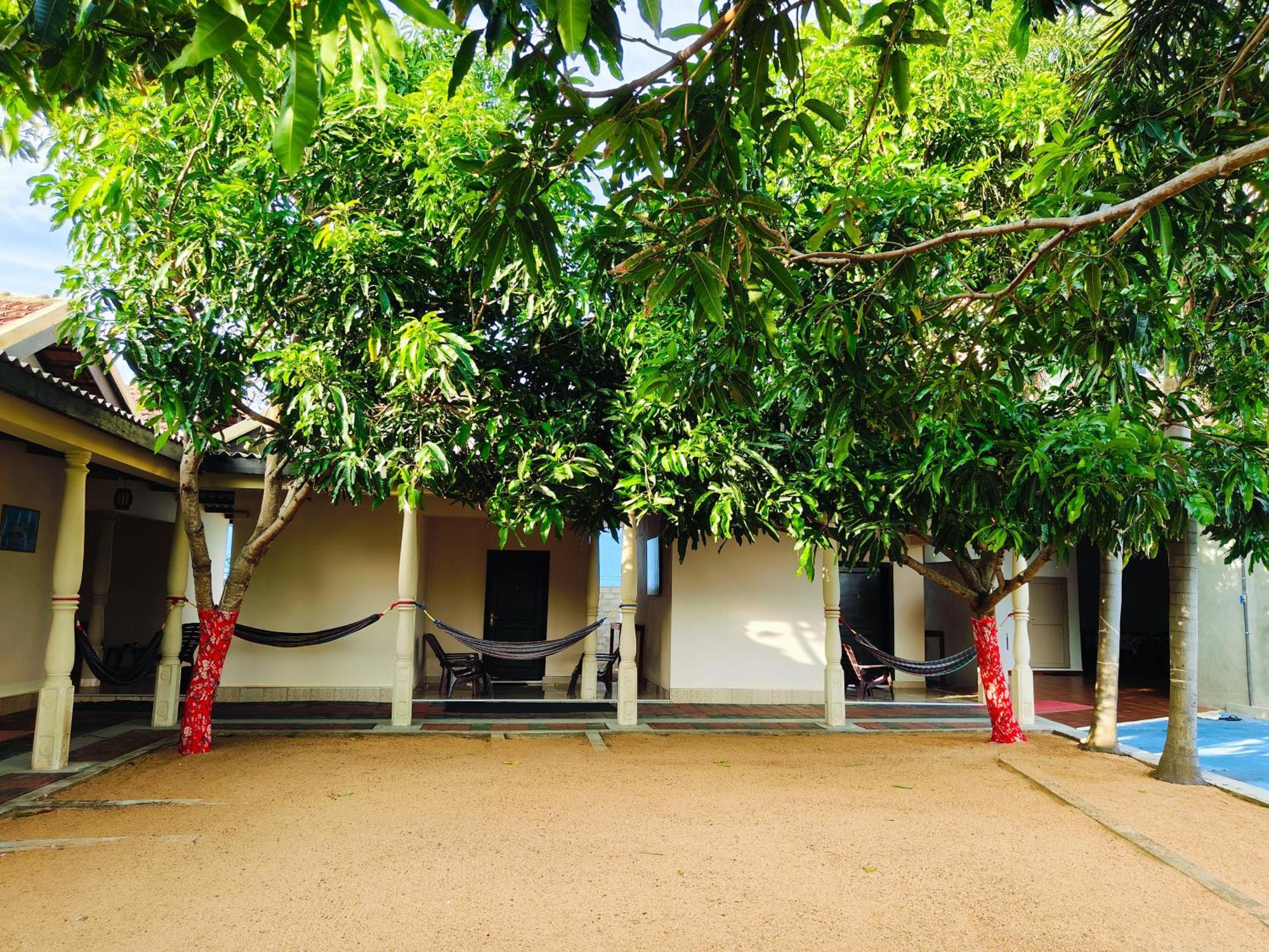 Royal Point Arugambay Hotel Arugam Bay Exterior photo