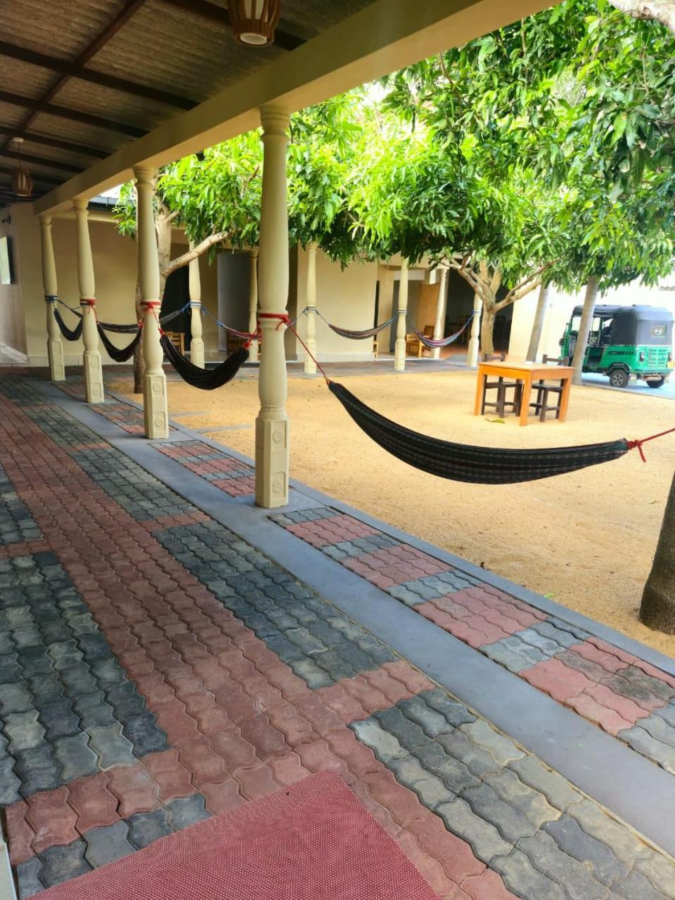Royal Point Arugambay Hotel Arugam Bay Exterior photo