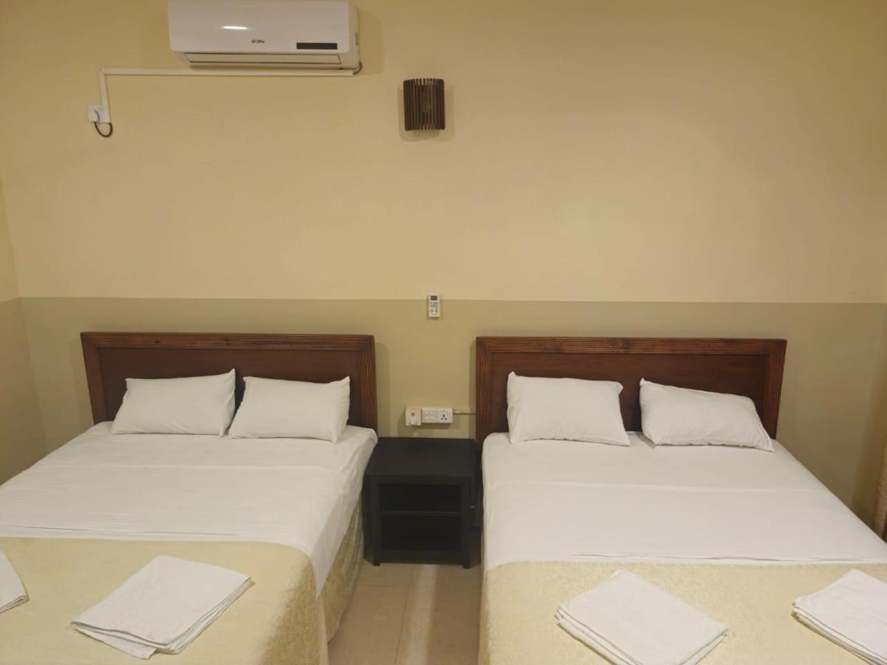 Royal Point Arugambay Hotel Arugam Bay Room photo